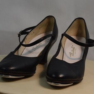 Tap Shoes Size 9 by Theatricals